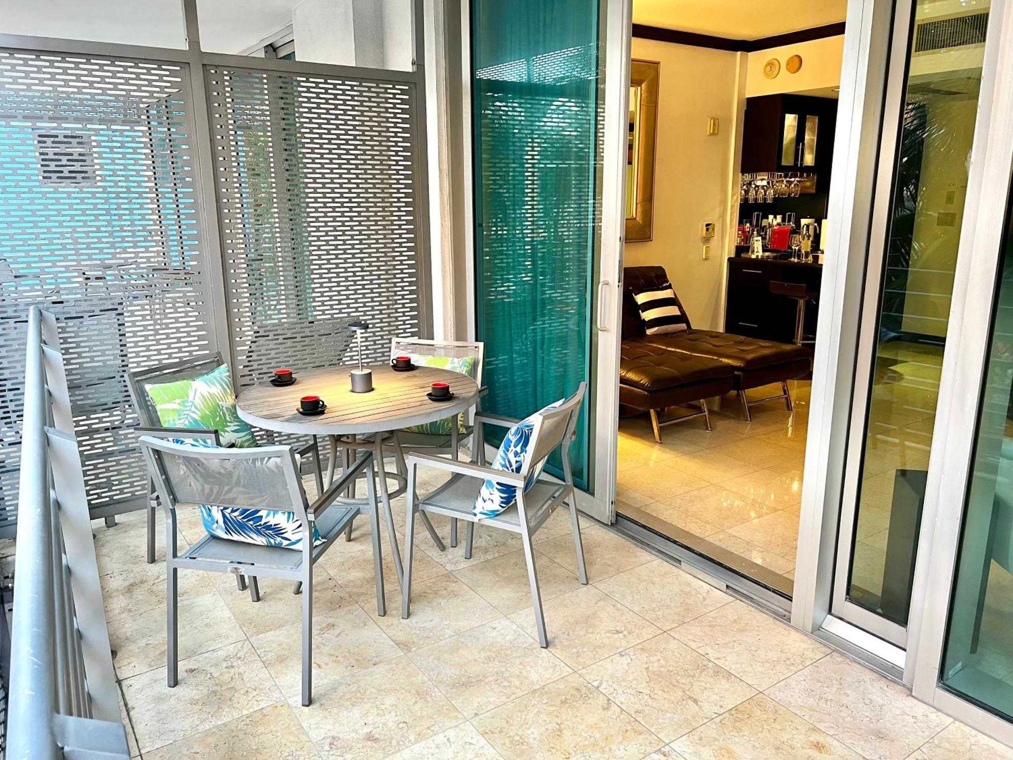 Boutique Suites 3 Min Walk To Beach マイアミビーチ エクステリア 写真