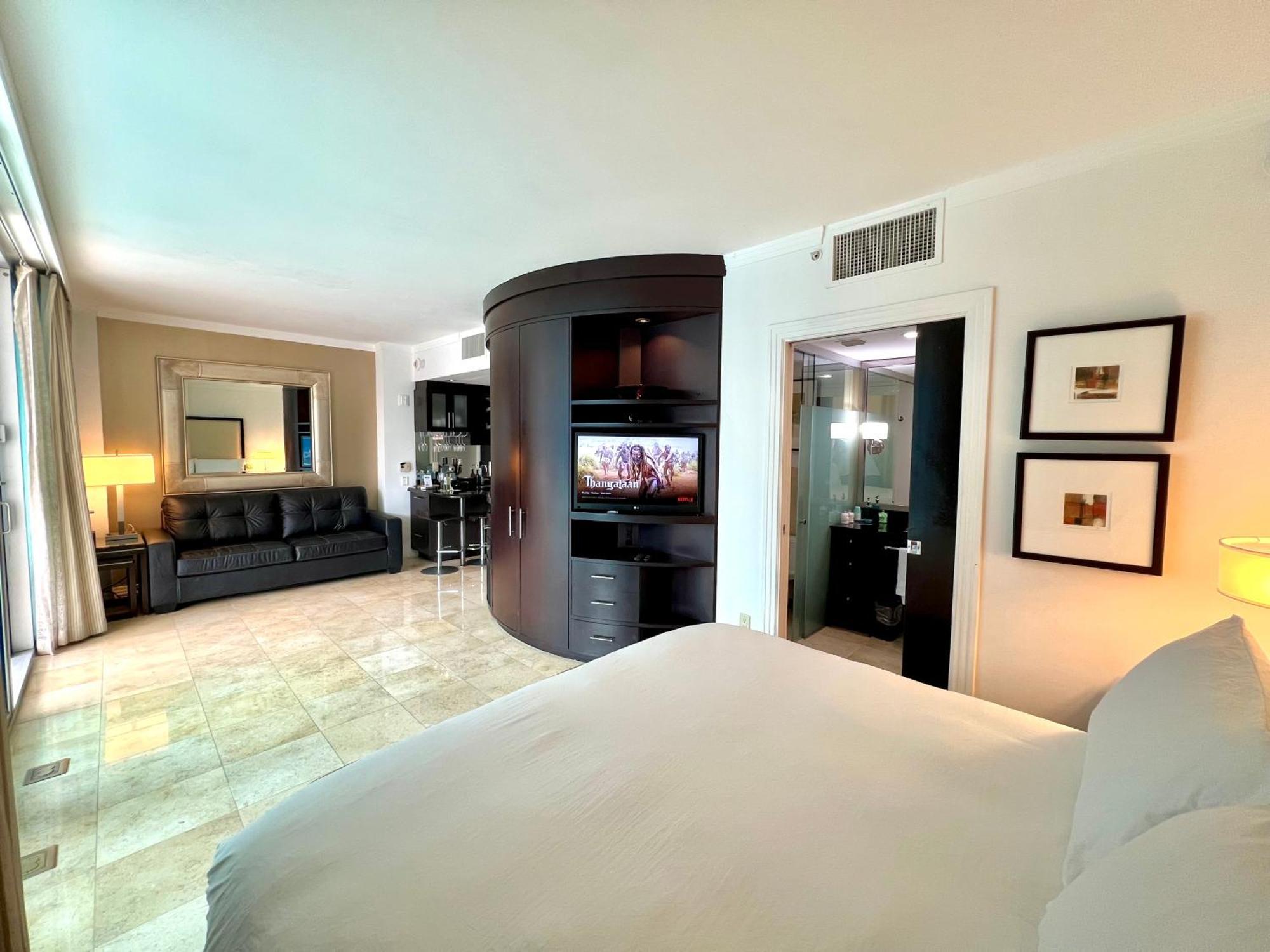 Boutique Suites 3 Min Walk To Beach マイアミビーチ エクステリア 写真